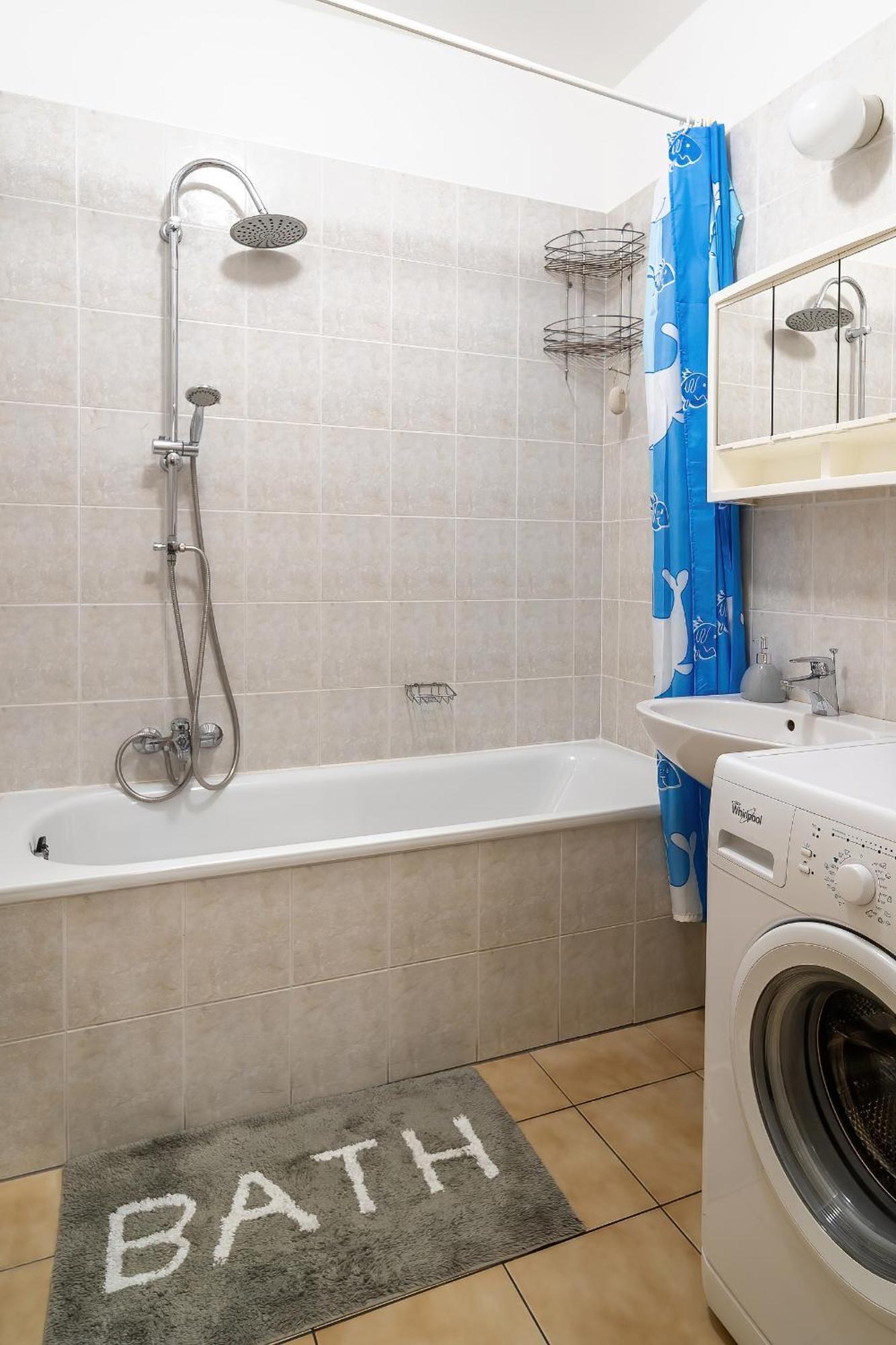 Tomka Apartman Szeged Eksteriør billede