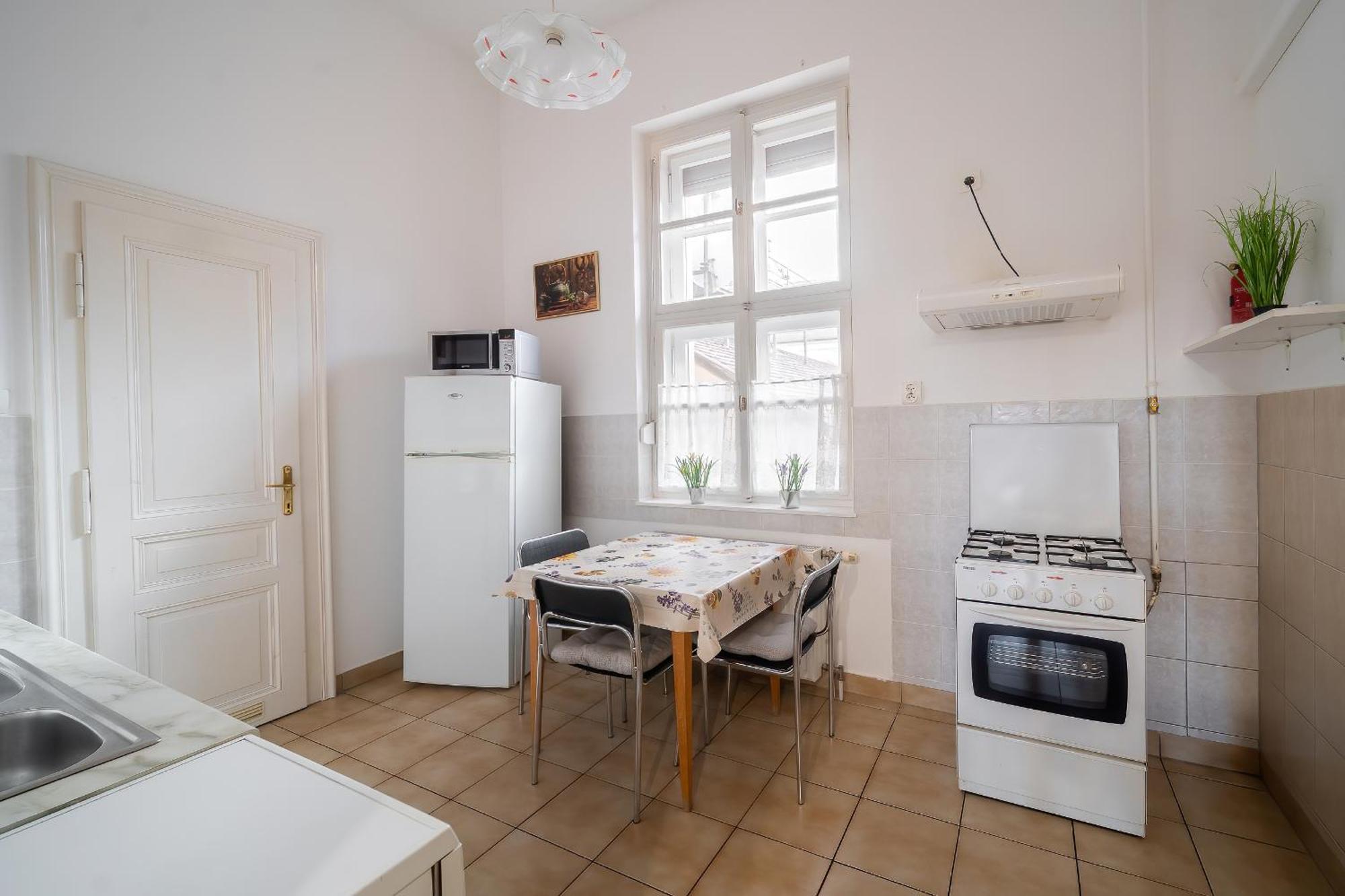 Tomka Apartman Szeged Eksteriør billede