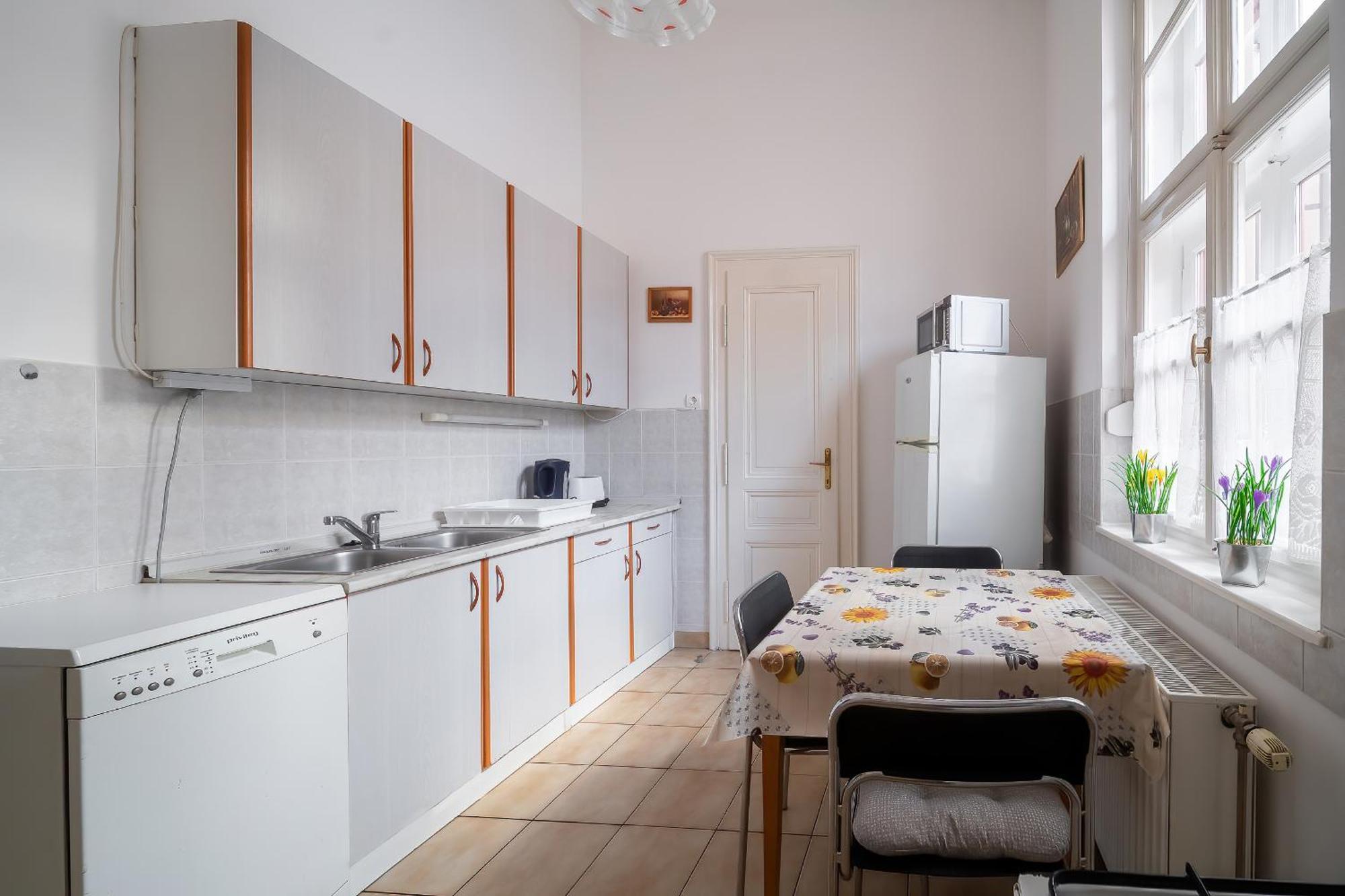 Tomka Apartman Szeged Eksteriør billede