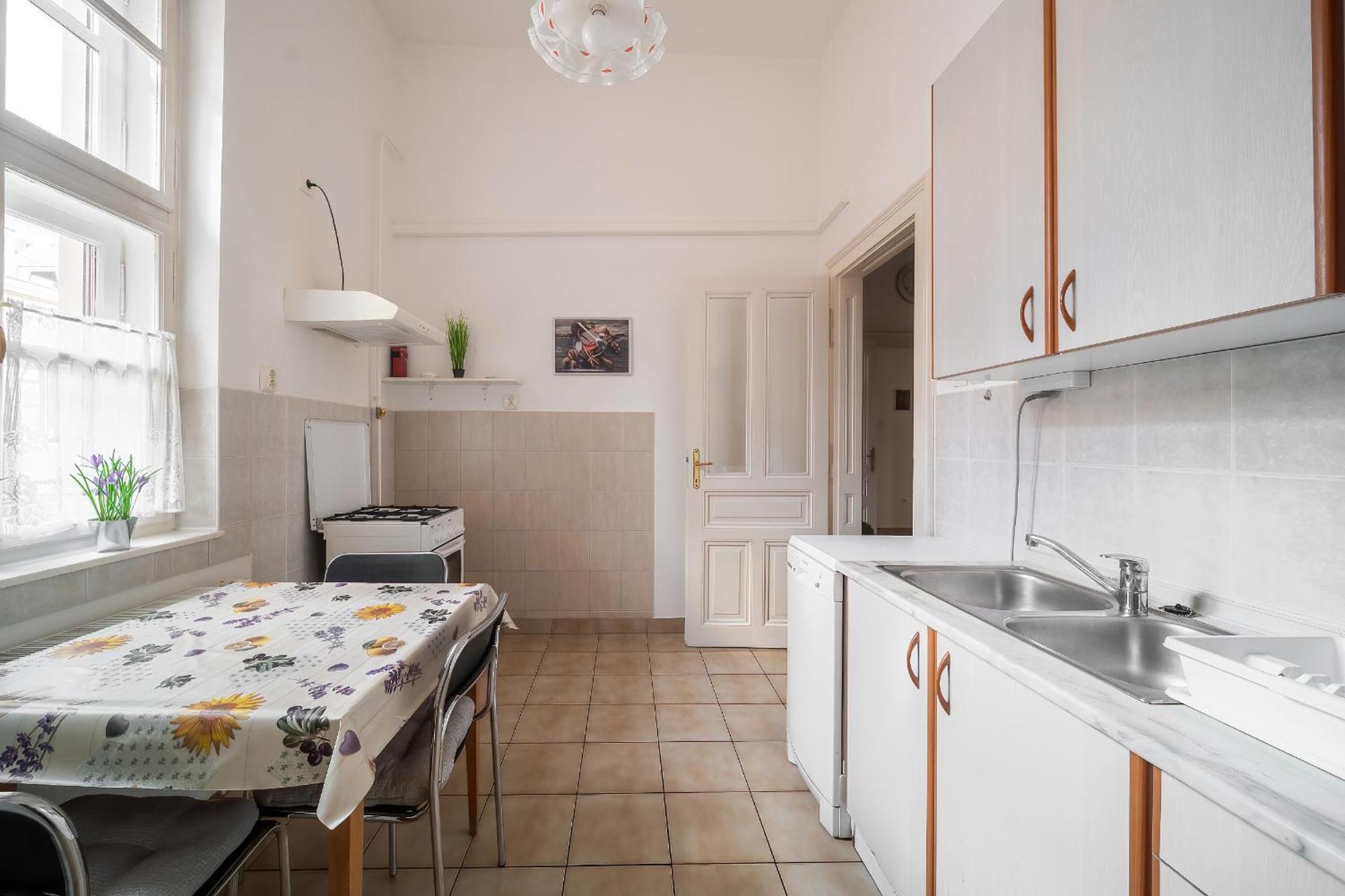 Tomka Apartman Szeged Eksteriør billede